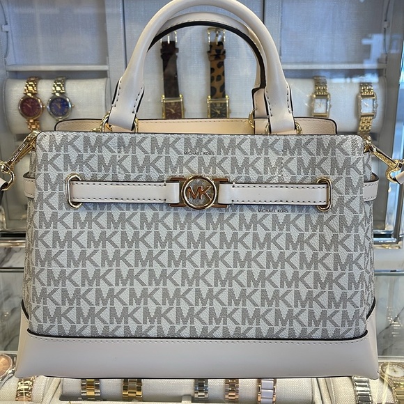 Michael Kors Reed Small Belted Logo Satchel Crossbody Center Zip Bag Purse
NWT - Picture 13 of 16